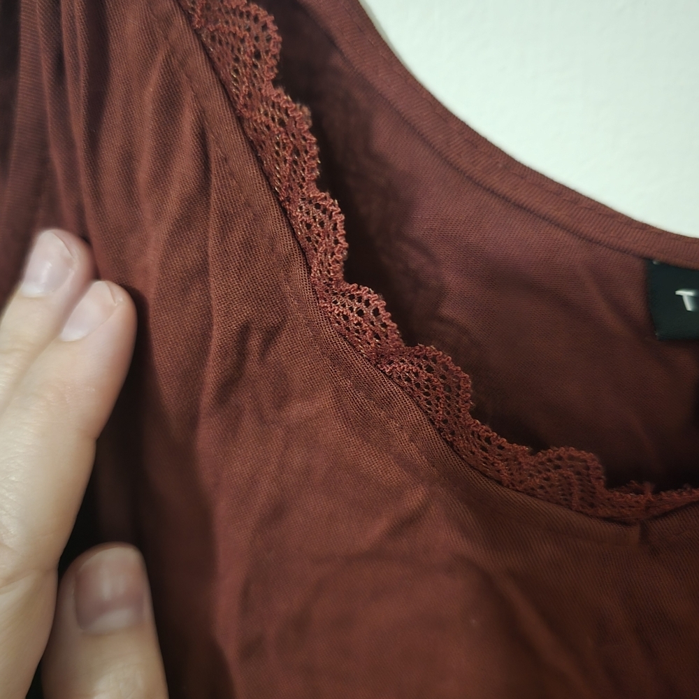 Torrid Size 1 Rust Red Ava Cami With Lace Detail - Picture 3 of 5